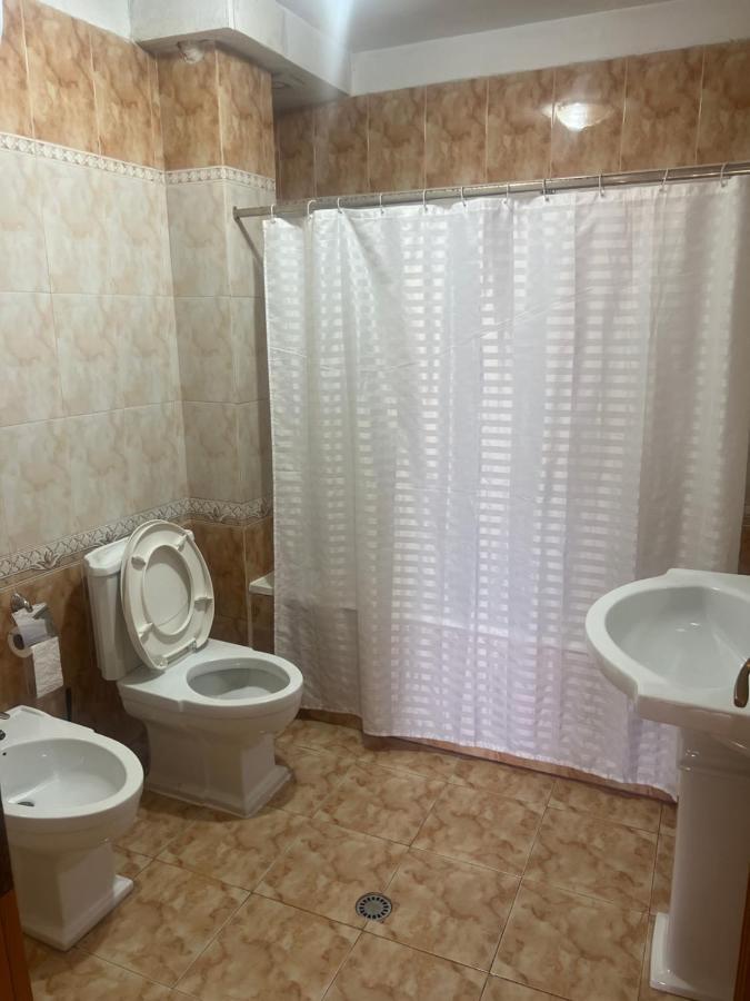 City Central Apartment 2 Tirana Exteriör bild